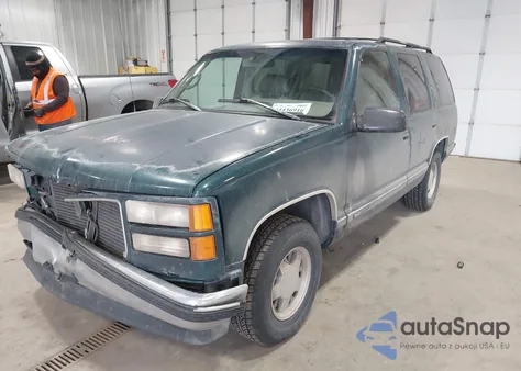 1996 GMC Yukon z USA, uszkodzony, nr VIN 1GKEC13R6TJ705059